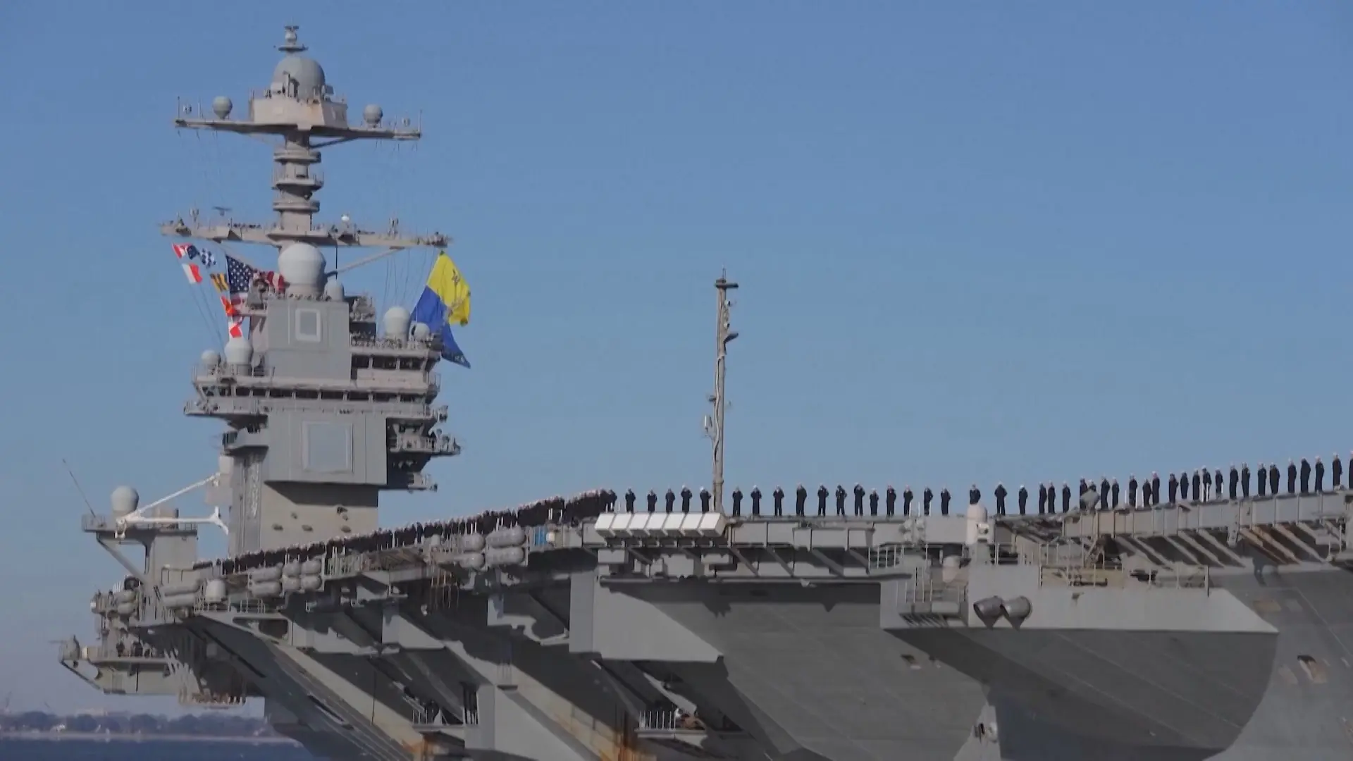 Anh ngừng chia sẻ tình báo với Mỹ giữa căng thẳng Caribe